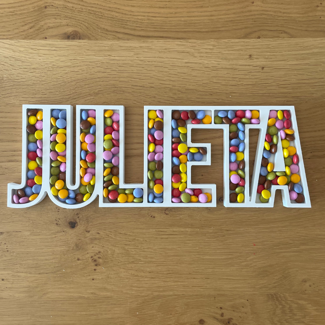 Bandeja personalizable con nombre letra de palo