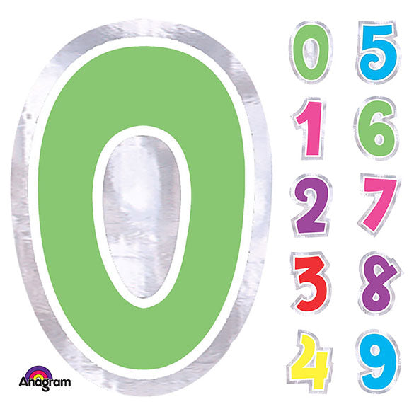 Número adhesivo de colores variados, de 6 cm de alto.
