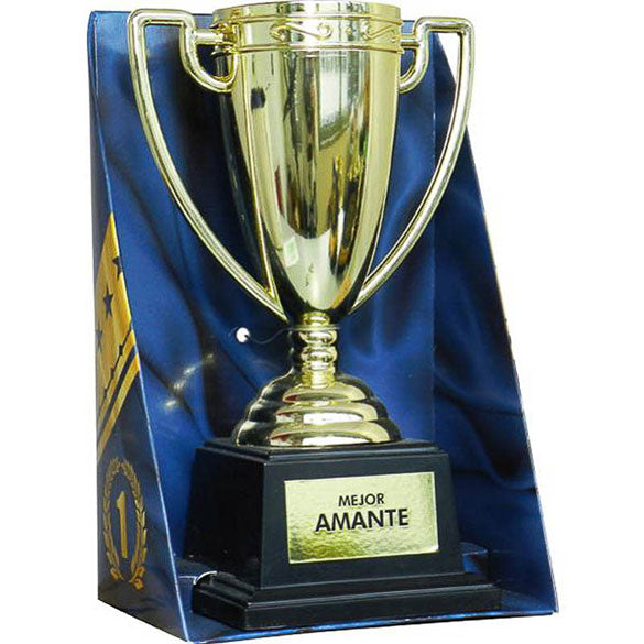 Trofeo mejor amante, copa dorada con peana negra