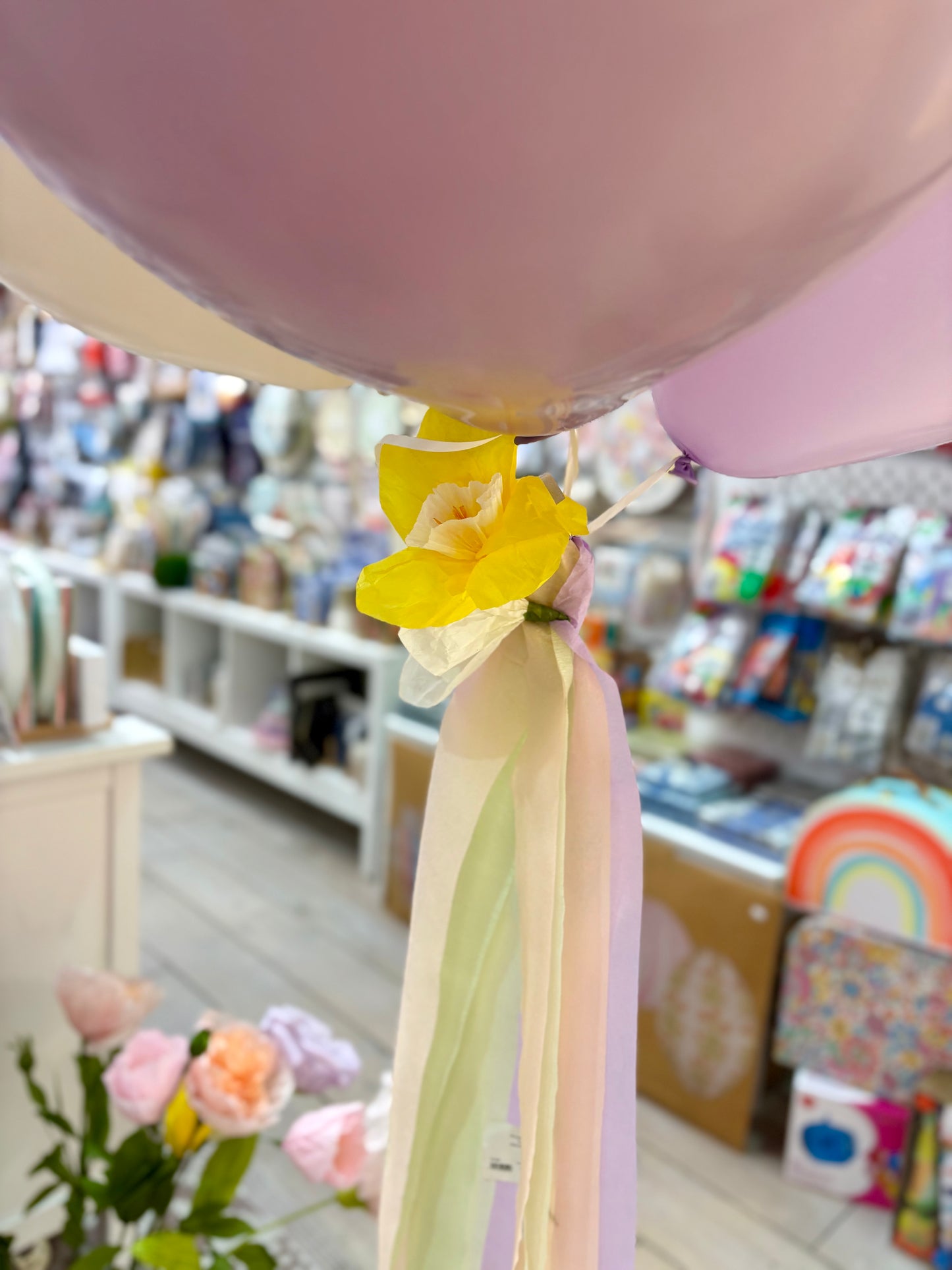 Ramo de globos con flores