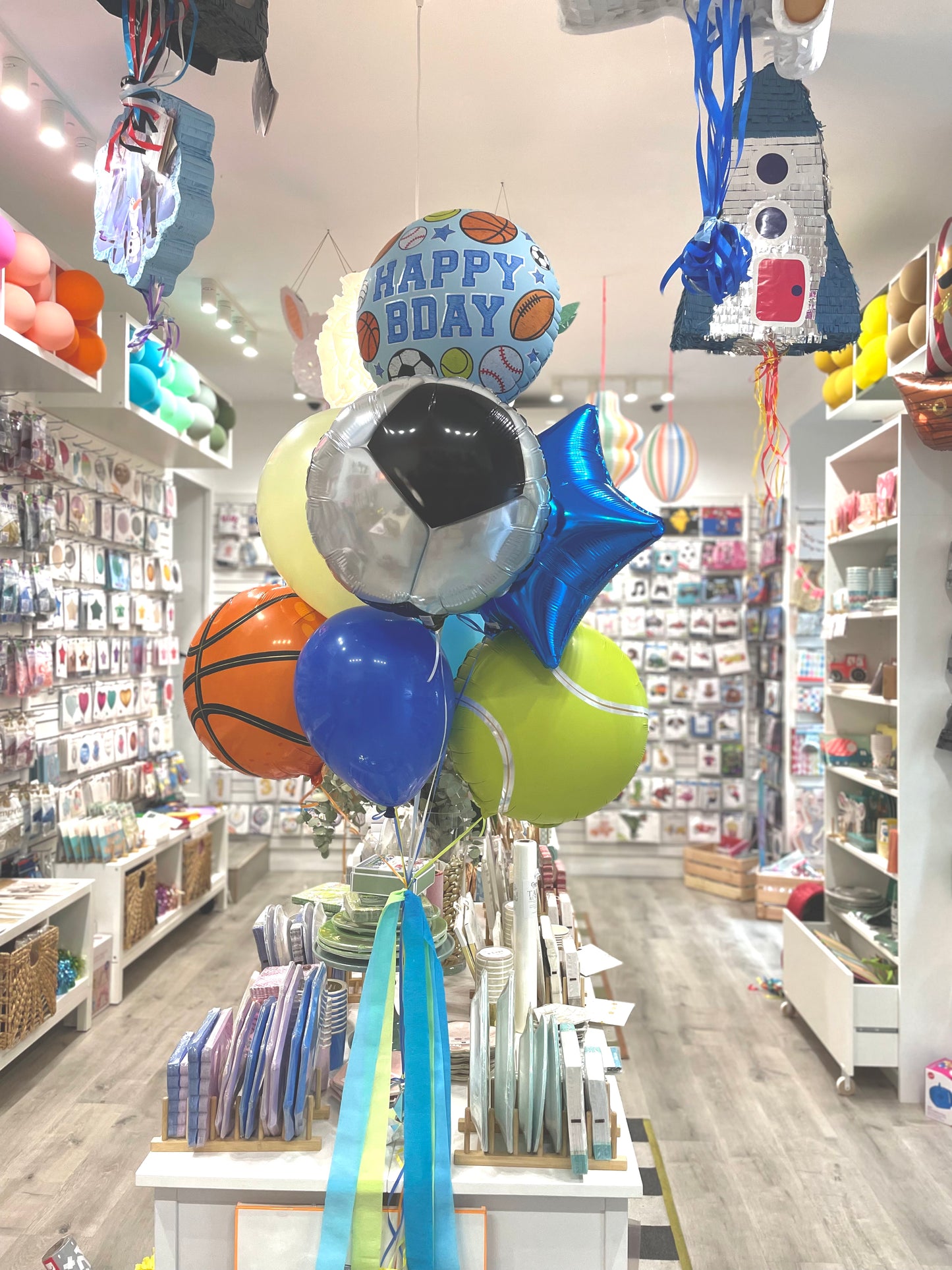 Ramo de globos -Happy Bday- Deporte