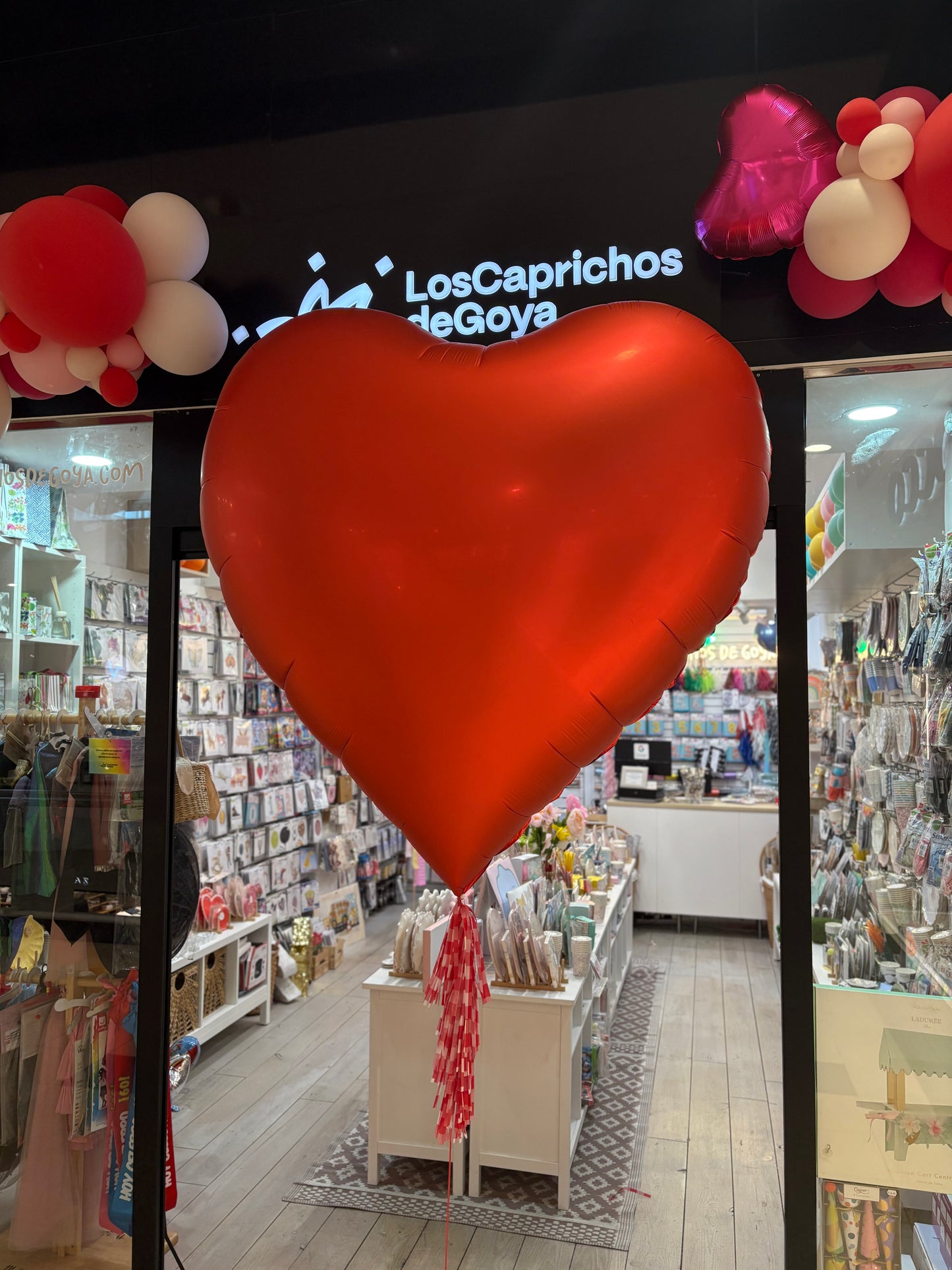 Corazón XXL con borla de flecos