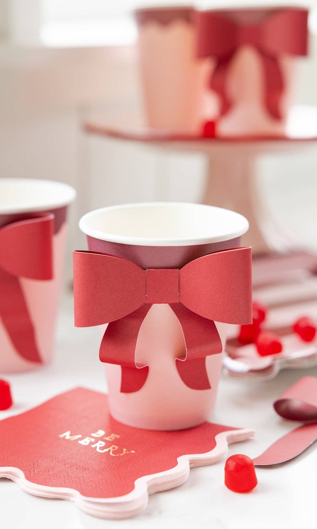 Vaso Rojo y Rosa con Lazo- pack 8 uds.
