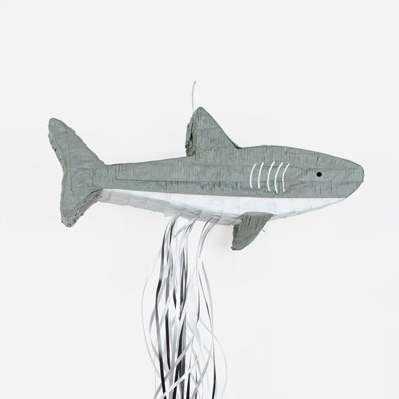Piñata tirburón