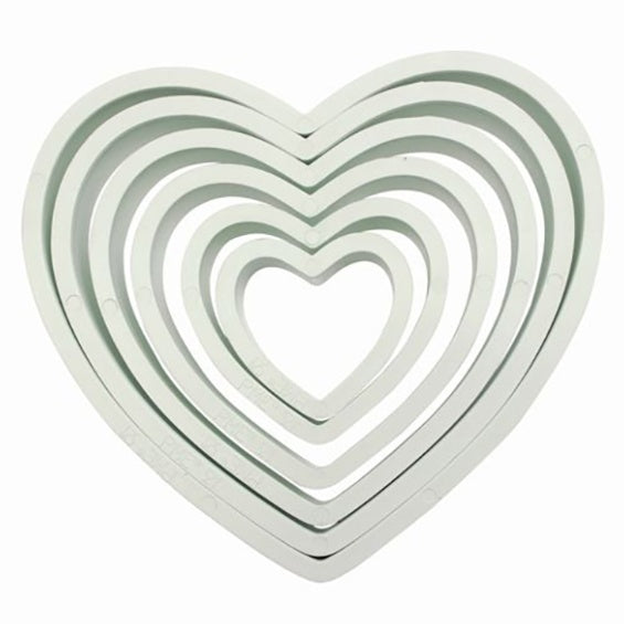 Cortadores de galletas con forma de corazón. Set 6 u.